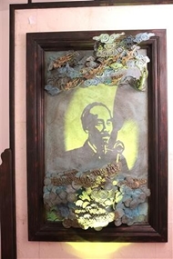 Images of President Ho Chi Minh presented through light sculpture in Seoul